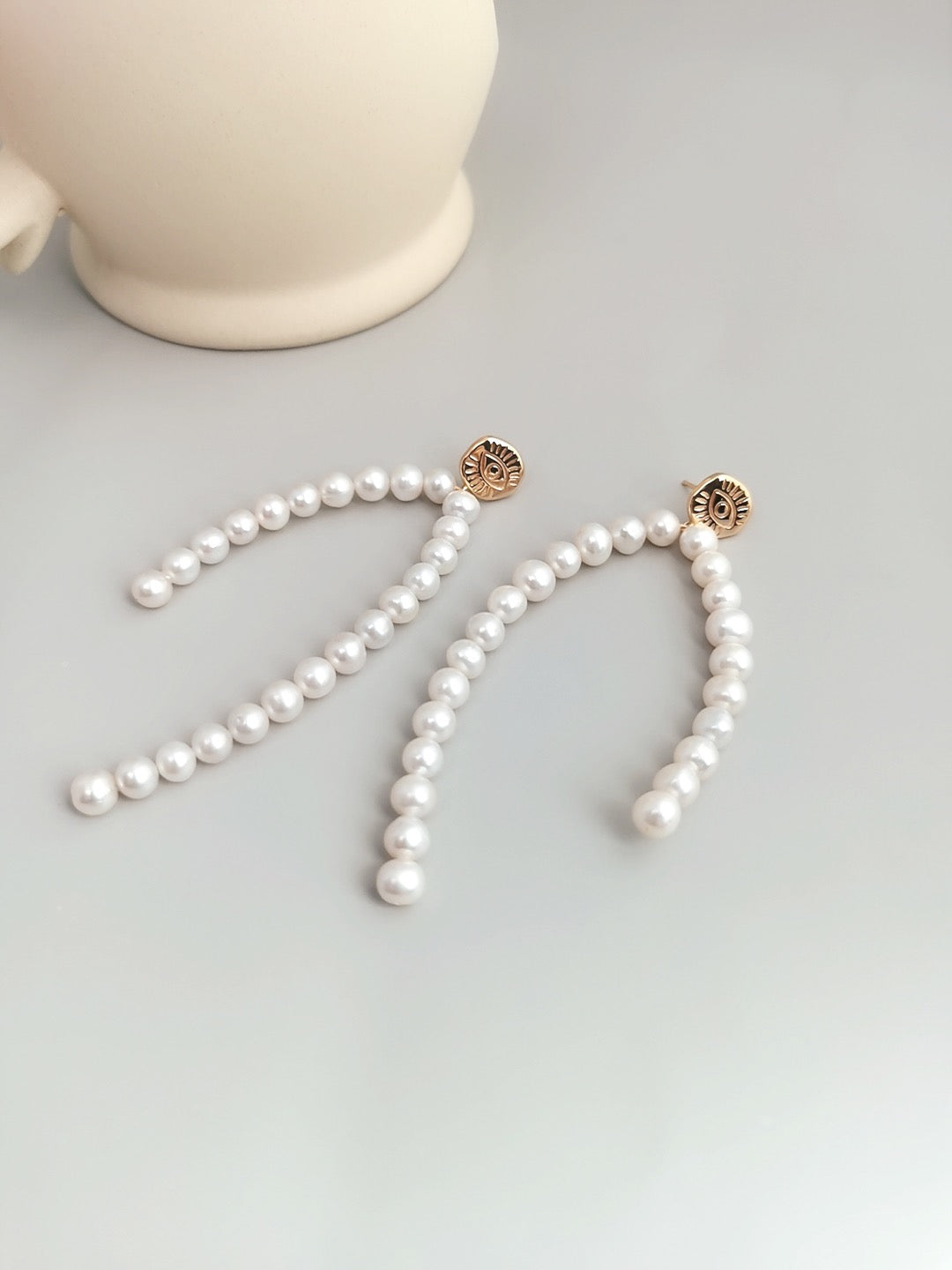 Long Natural Pearl Earrings (single) E0701