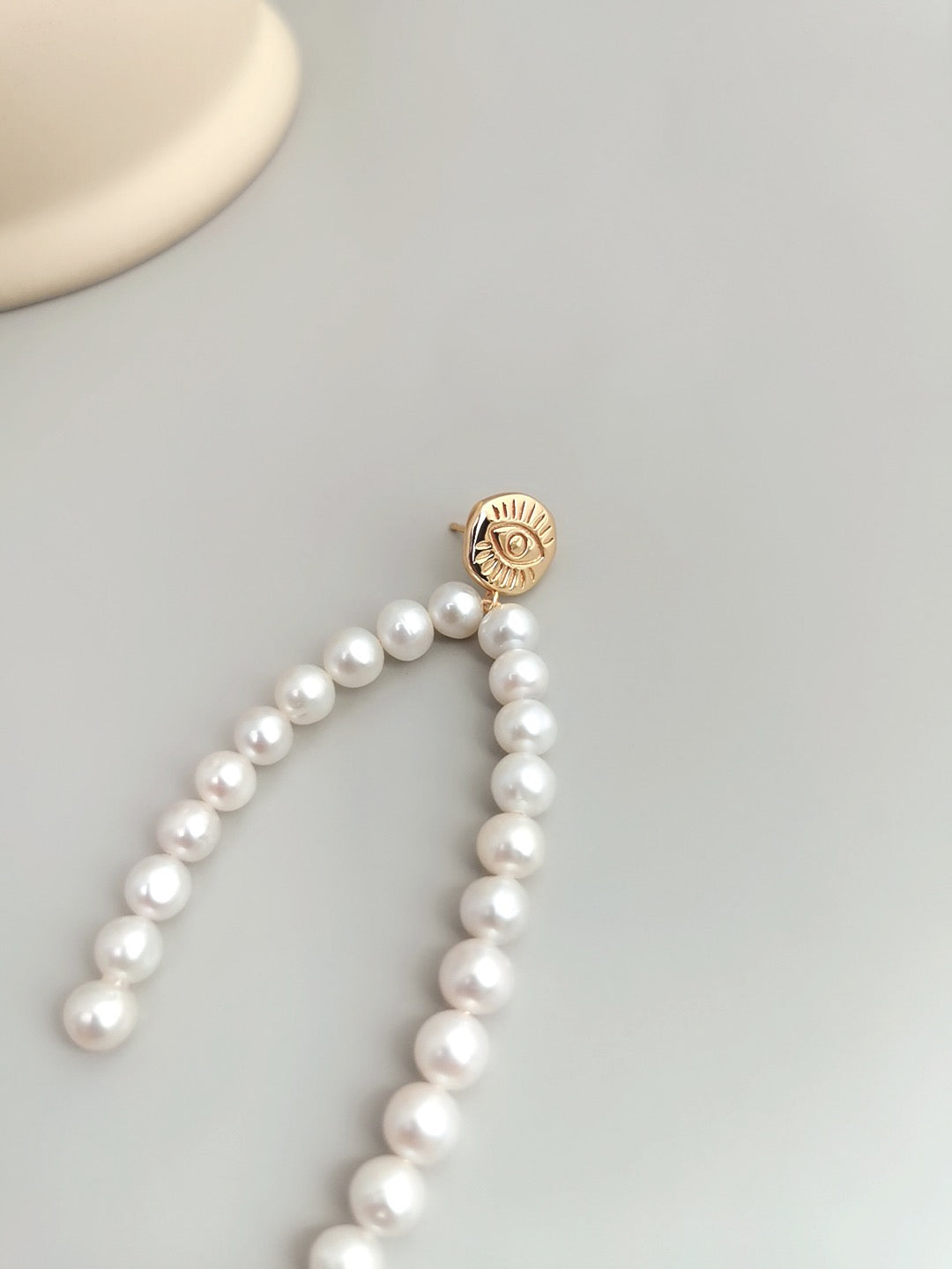 Long Natural Pearl Earrings (single) E0701