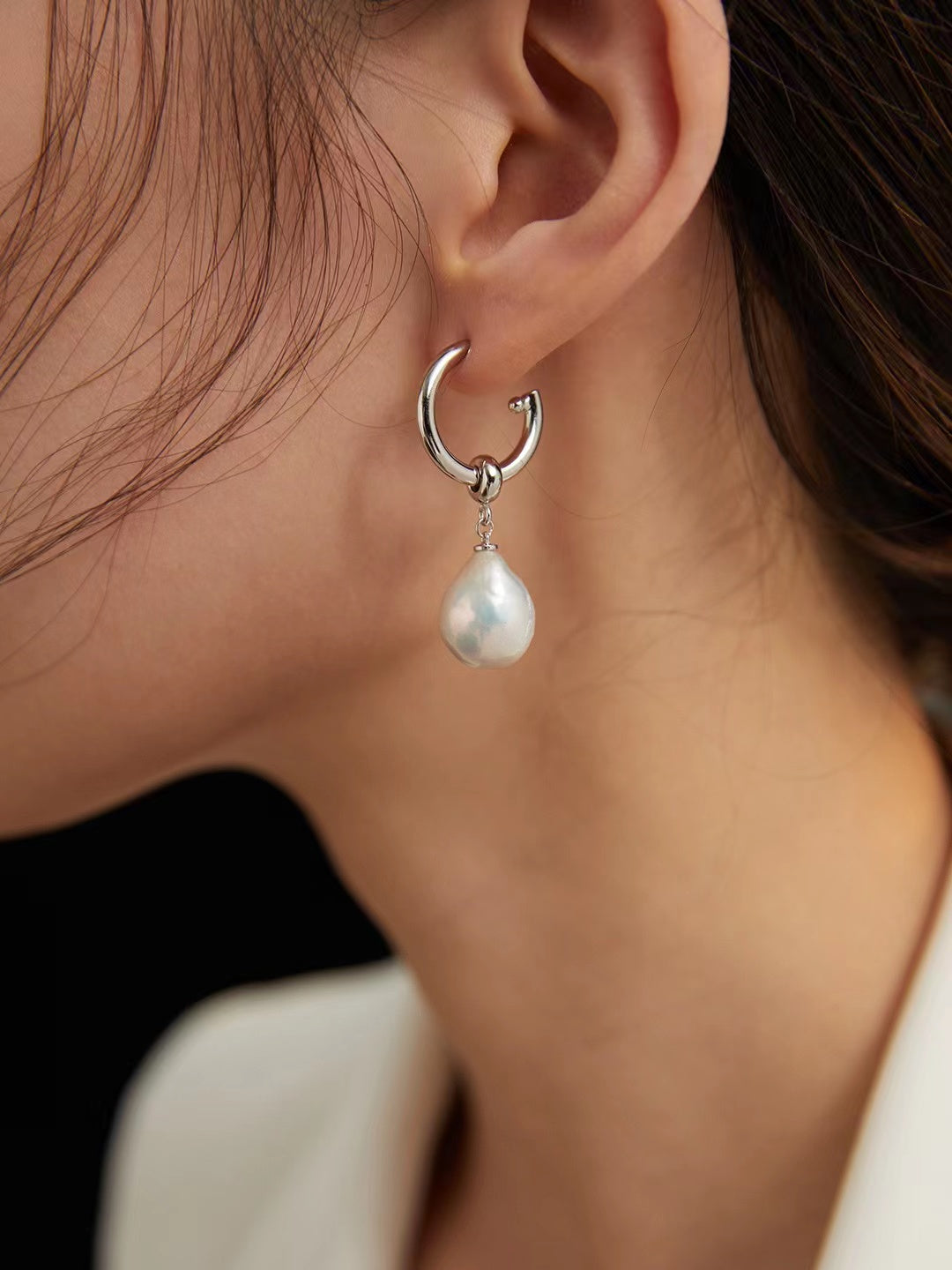 Baroque Pearl Earrings with 2 Wearing Ways E0696