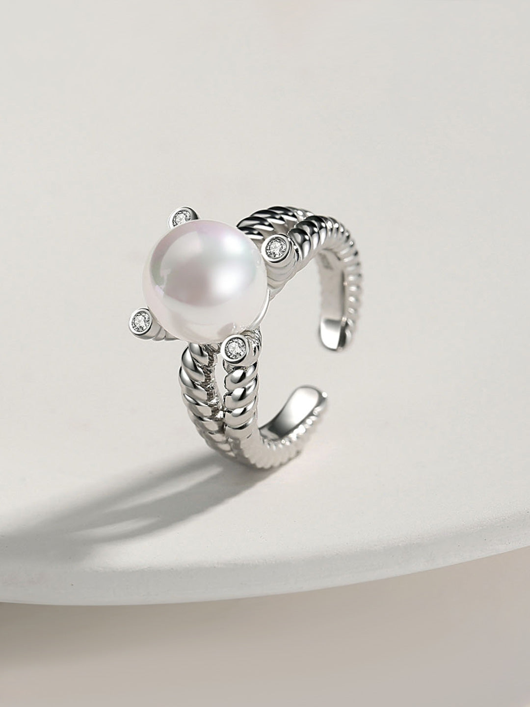 J0056Shell Pearl Adjustable Open Ring J0056