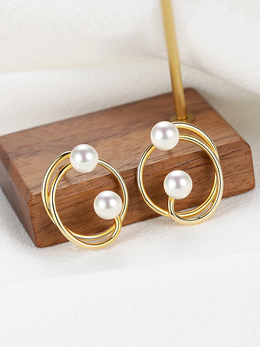 Minimalist French Vintage Earrings E0490