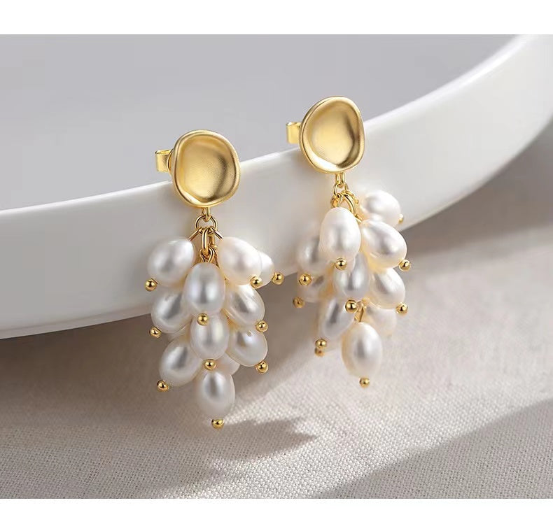 Grape Natural Pearl Earrings E0618